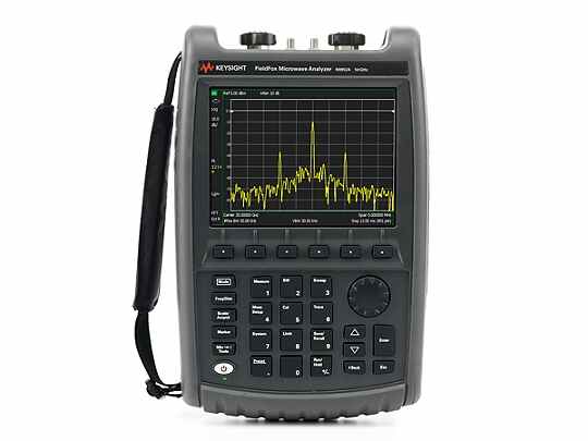 N9952A FieldFox Handheld Microwave Analyzer, 50 GHz